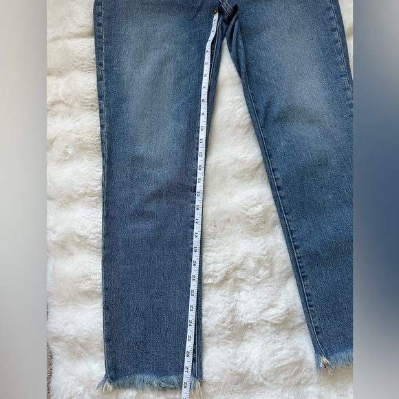 Madewell The Perfect Vintage Jeans Cut-off High Rise Straight Leg. - Picture 13 of 14